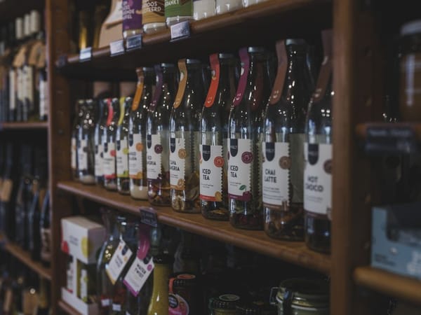 Bezový sirup: vůně léta do lahve